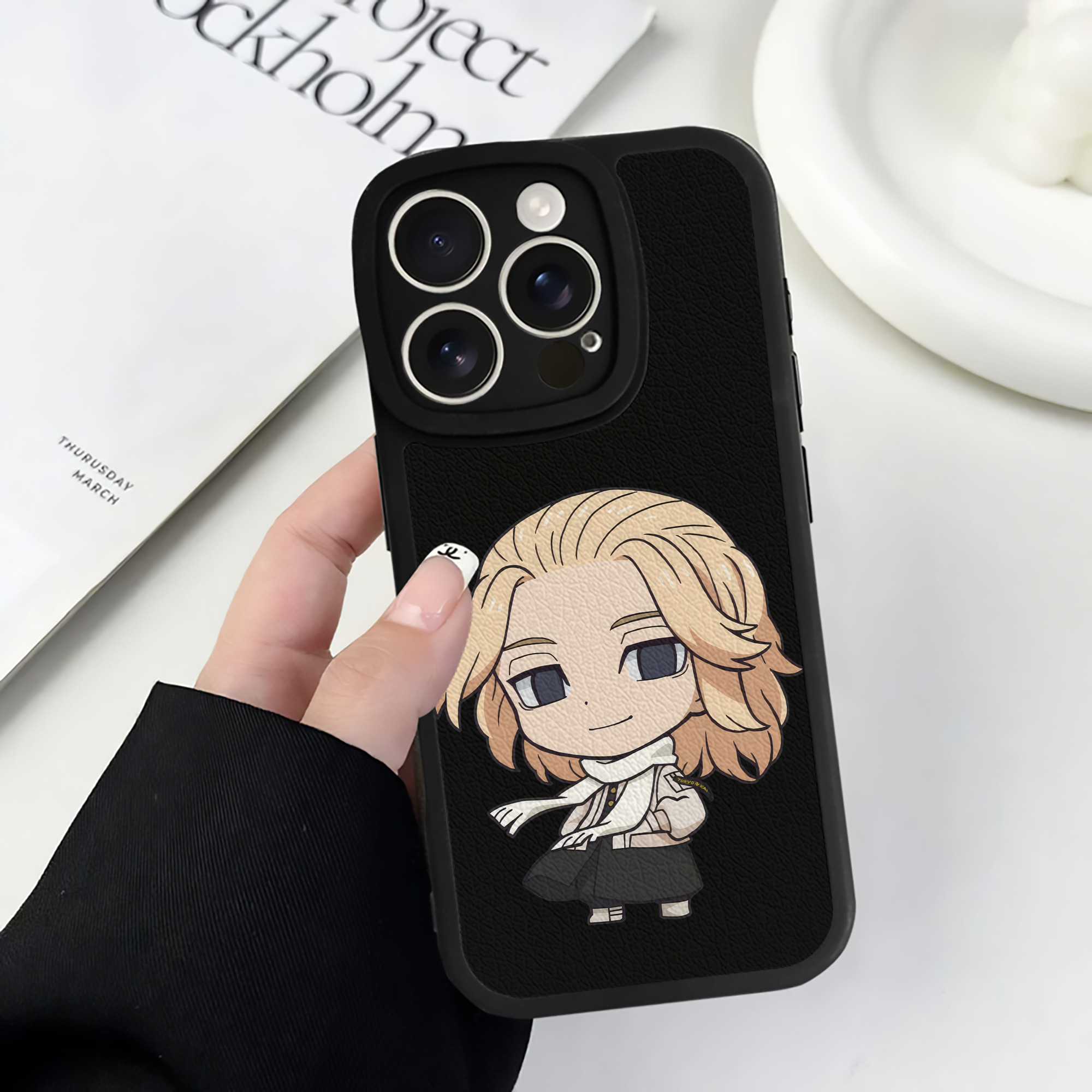 （画像用） 東京リベンジャーズ Tokyo Revengers 【iPhone 16シリーズ対応】シリコンスマホケース（レザー調） 材質：シリコン